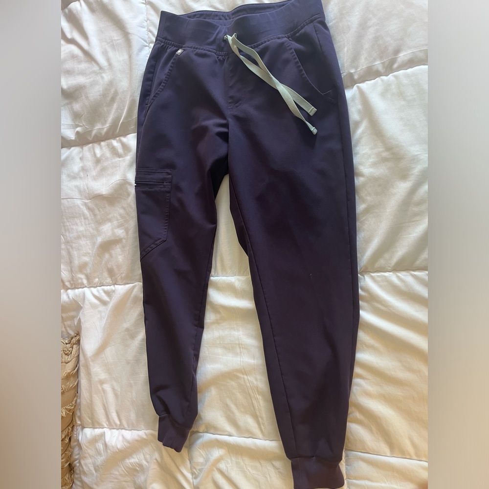 Figs Zamora Jogger Purple Jam XSP